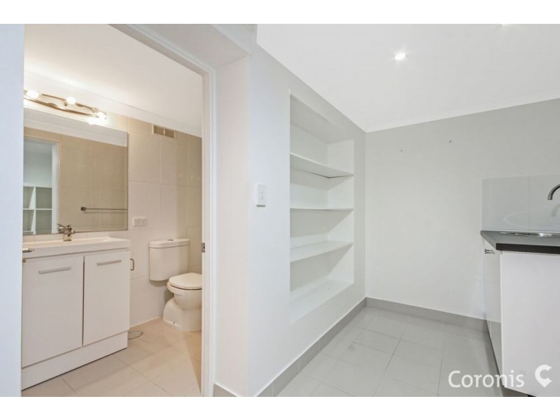 25 Dobell St, Indooroopilly QLD 4068