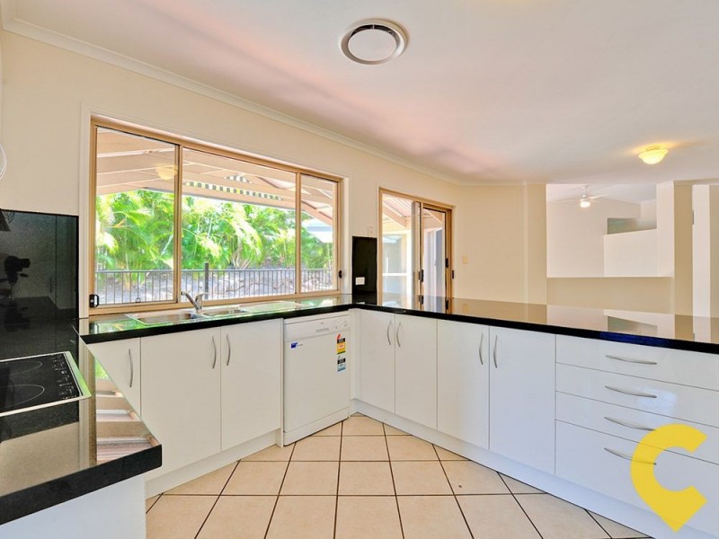 6 Olley Court, Brookfield QLD 4069