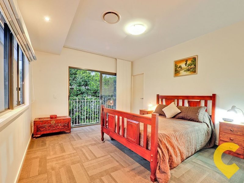 103 Edmondstone Street, Newmarket QLD 4051