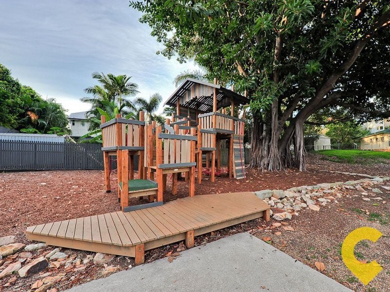 103 Edmondstone Street, Newmarket QLD 4051