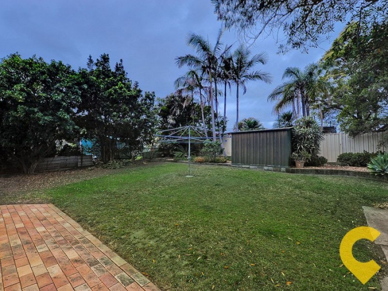 10 Minto Crescent, Arana Hills QLD 4054