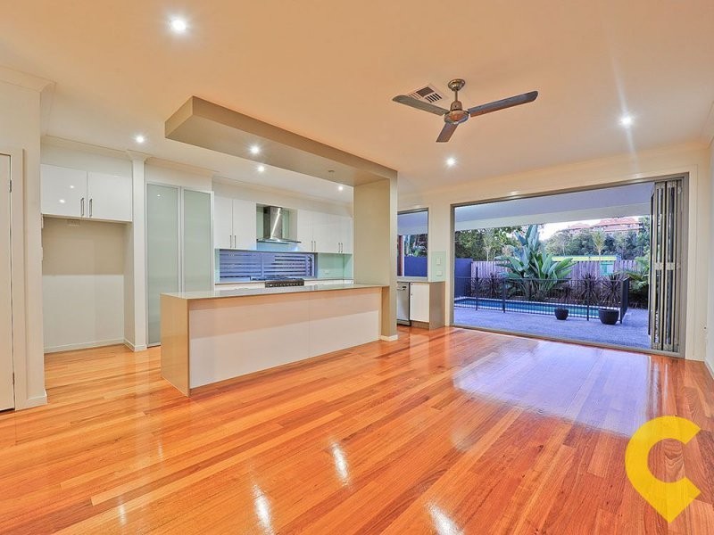 76 Crosby Road, Albion QLD 4010