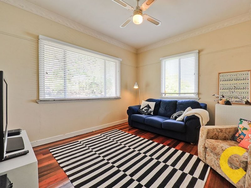 34 View Street, Newmarket QLD 4051