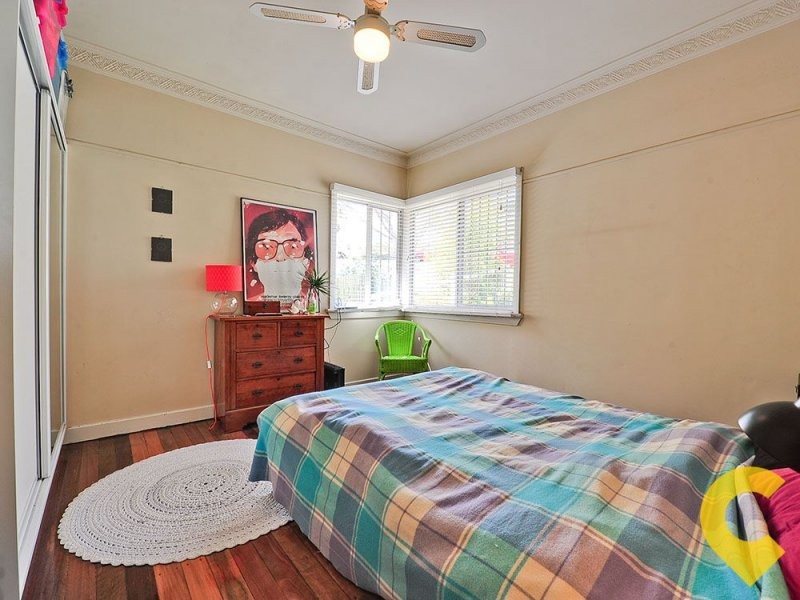 34 View Street, Newmarket QLD 4051