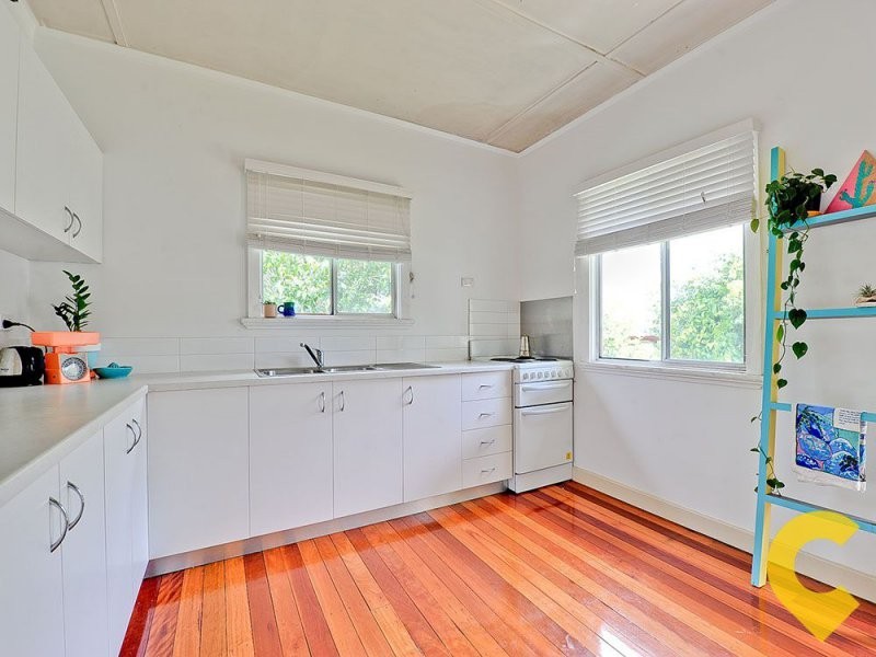 34 View Street, Newmarket QLD 4051