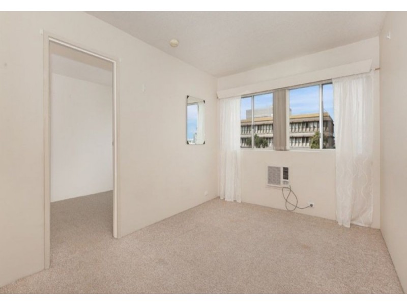 9/179 Kennigo Street, Spring Hill QLD 4000