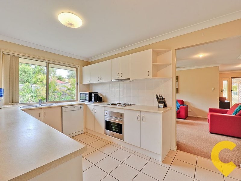 32 Zoe Place, Moggill QLD 4070