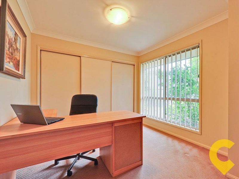 32 Zoe Place, Moggill QLD 4070