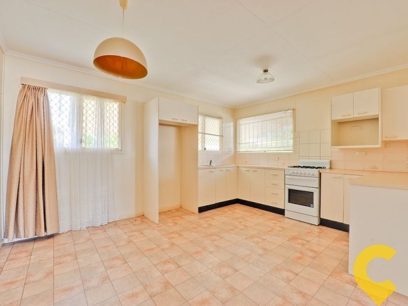 20 Amaroo Avenue, Ferny Hills QLD 4055