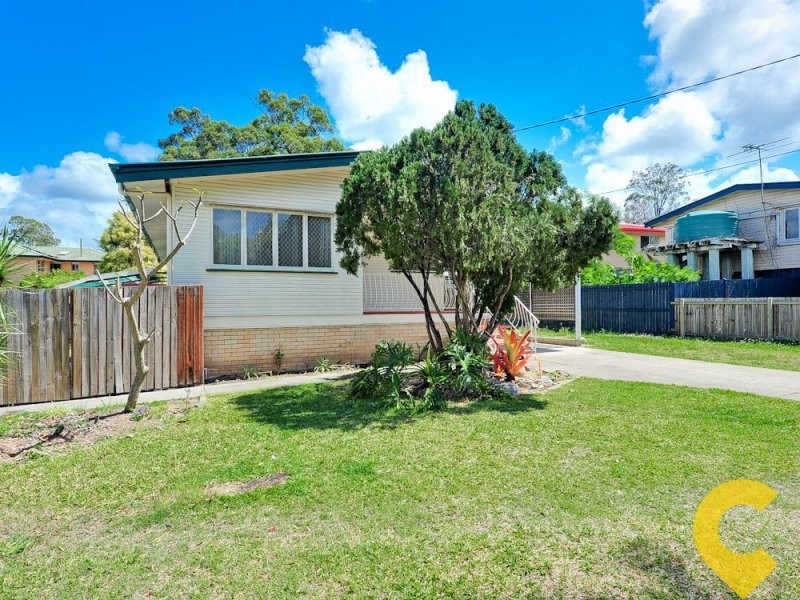 20 Amaroo Avenue, Ferny Hills QLD 4055