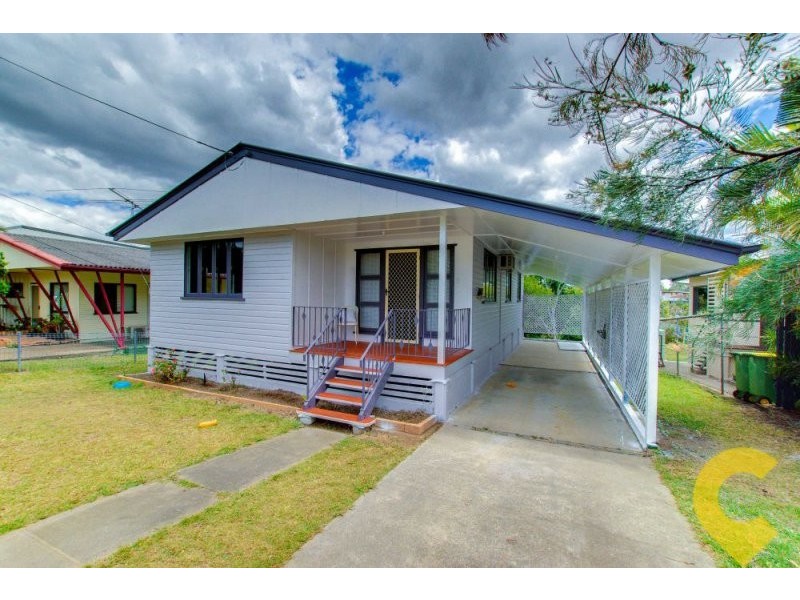 21 Yanderra Avenue, Arana Hills QLD 4054