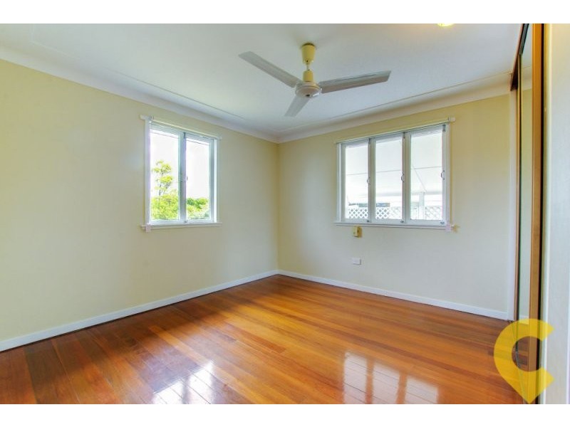 21 Yanderra Avenue, Arana Hills QLD 4054