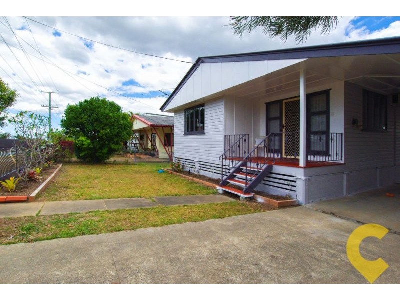 21 Yanderra Avenue, Arana Hills QLD 4054