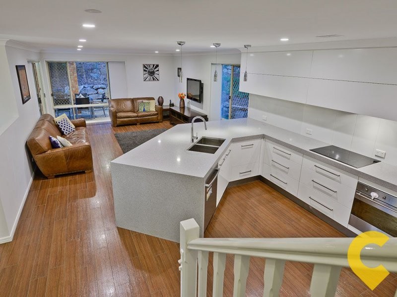3 Myrtle Place, Albany Creek QLD 4035