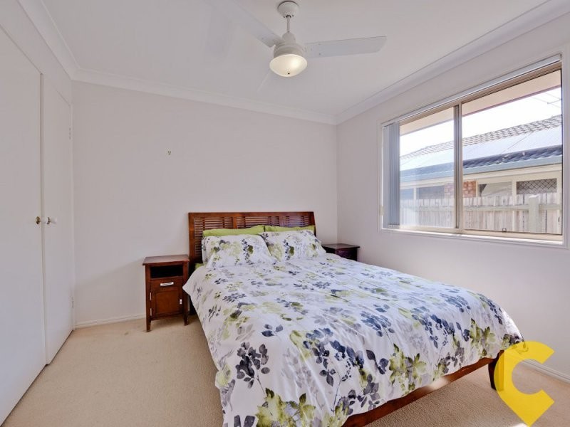 5 Warrigal Place, Arana Hills QLD 4054