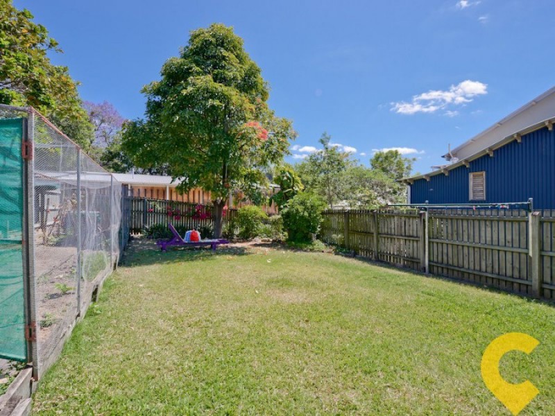 11A Guildford Street, Kelvin Grove QLD 4059