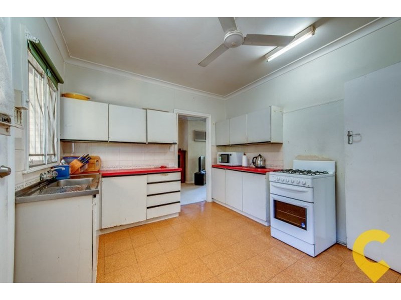 51 Isles Road, Indooroopilly QLD 4068