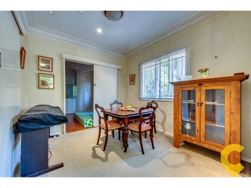 51 Isles Road, Indooroopilly QLD 4068