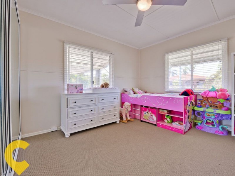 734 Hamilton Road, Chermside West QLD 4032