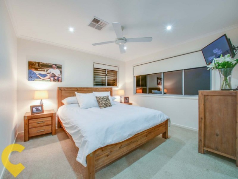 6C Hawthorne Street, Woody Point QLD 4019