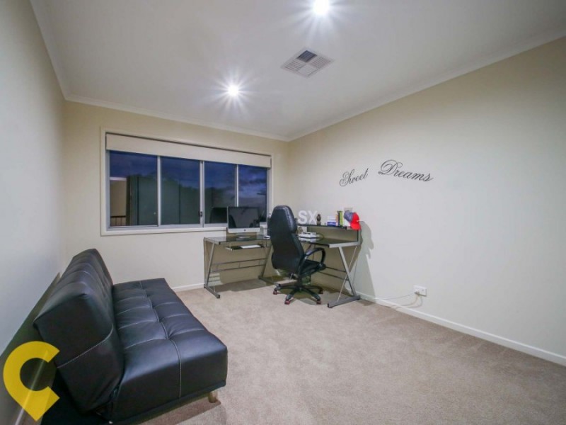 6C Hawthorne Street, Woody Point QLD 4019