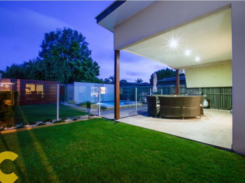 6C Hawthorne Street, Woody Point QLD 4019