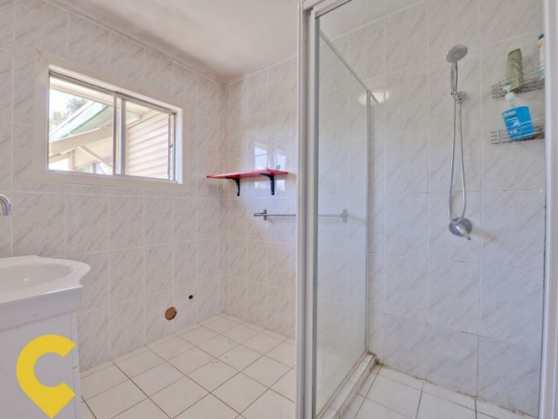 305 Kitchener Road, Stafford Heights QLD 4053