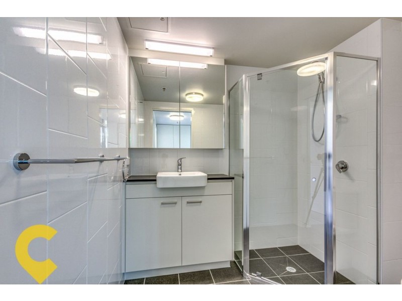 601/18 Thorn Street, Kangaroo Point QLD 4169