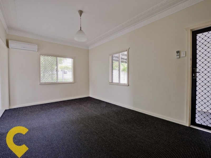 170 Macrossan Ave, Norman Park QLD 4170