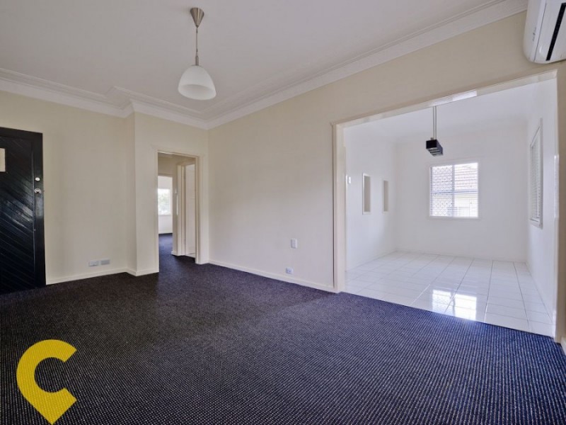 170 Macrossan Ave, Norman Park QLD 4170