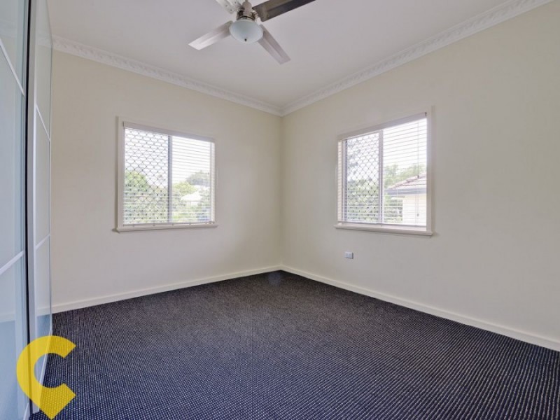 170 Macrossan Ave, Norman Park QLD 4170