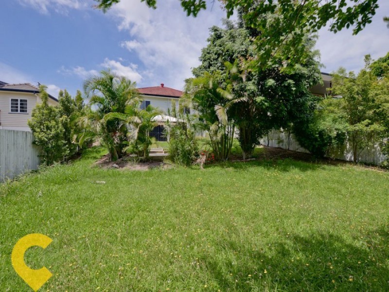 170 Macrossan Ave, Norman Park QLD 4170