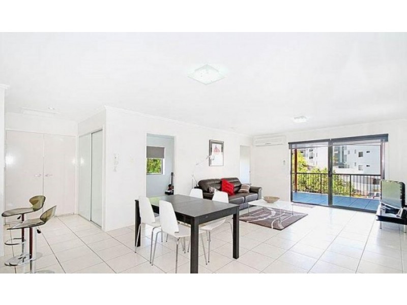 8/42 School Street, Kelvin Grove QLD 4059