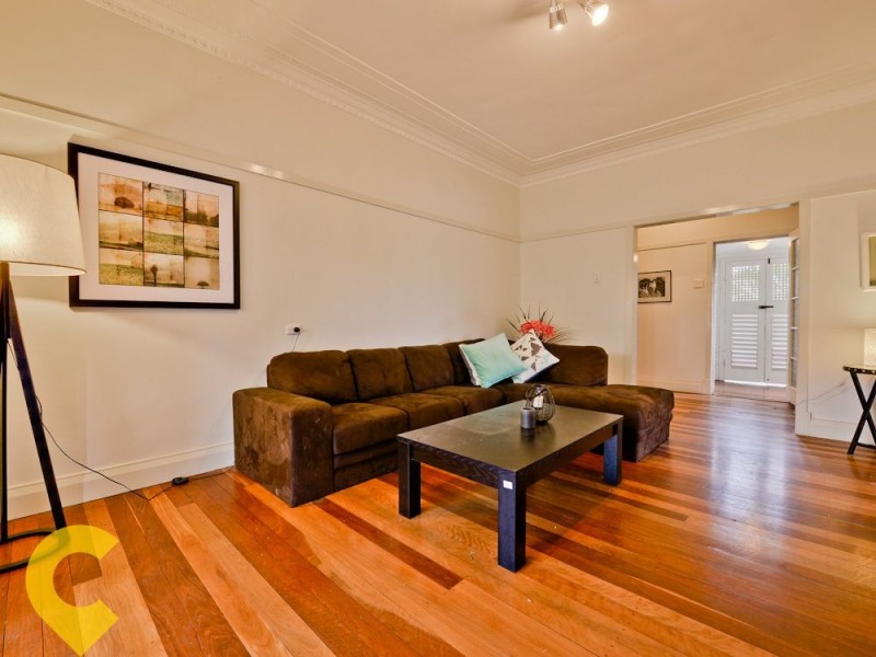 1 Almay Street, Kenmore QLD 4069