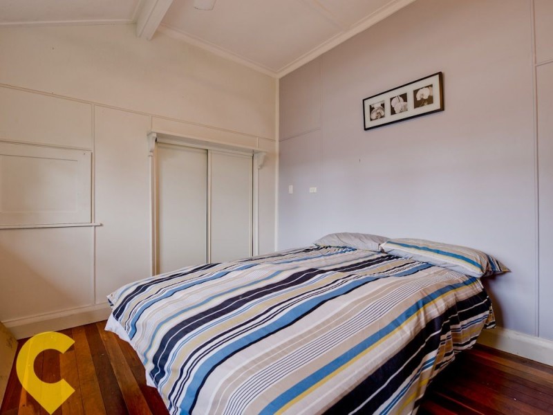 1 Almay Street, Kenmore QLD 4069