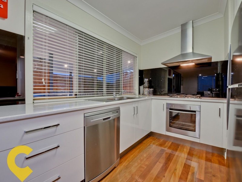 20 Crofty Street, Albany Creek QLD 4035