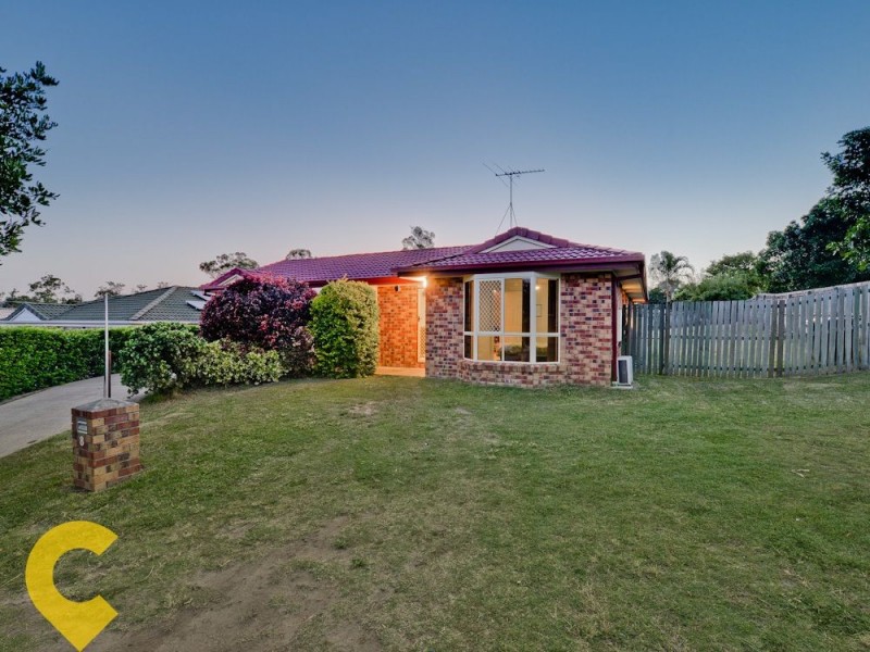 8 Glider Close, Doolandella QLD 4077