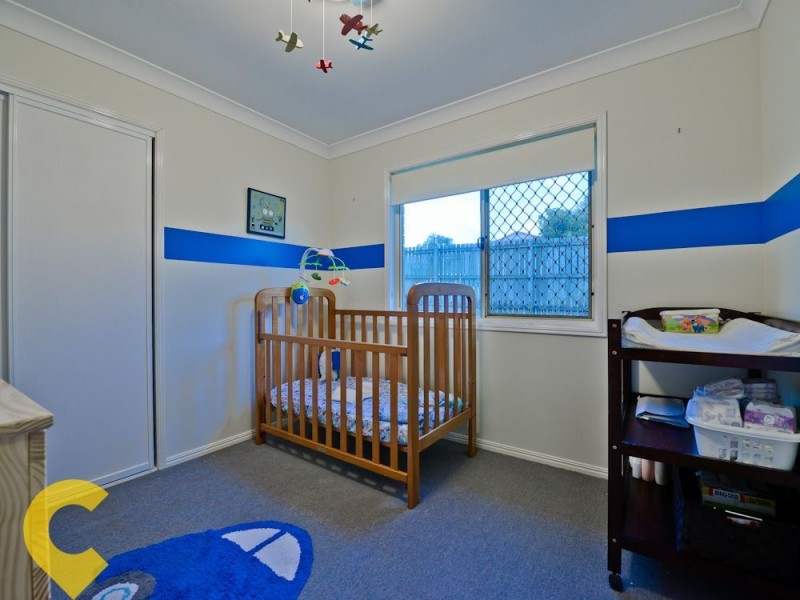 8 Glider Close, Doolandella QLD 4077