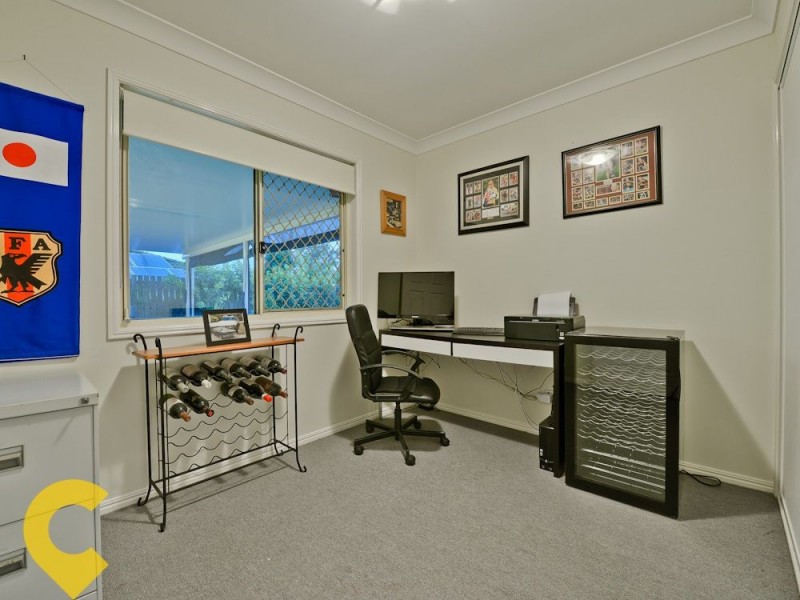 8 Glider Close, Doolandella QLD 4077