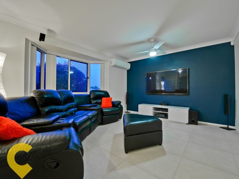 8 Glider Close, Doolandella QLD 4077