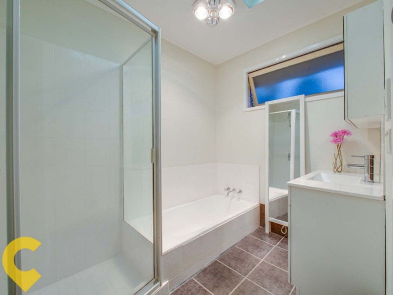 14 Crofty Street, Albany Creek QLD 4035