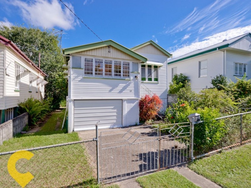 22 Lincoln Street, Wilston QLD 4051