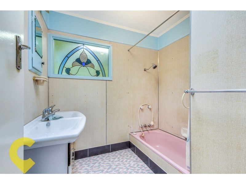 35 Ralph Street, Clontarf QLD 4019