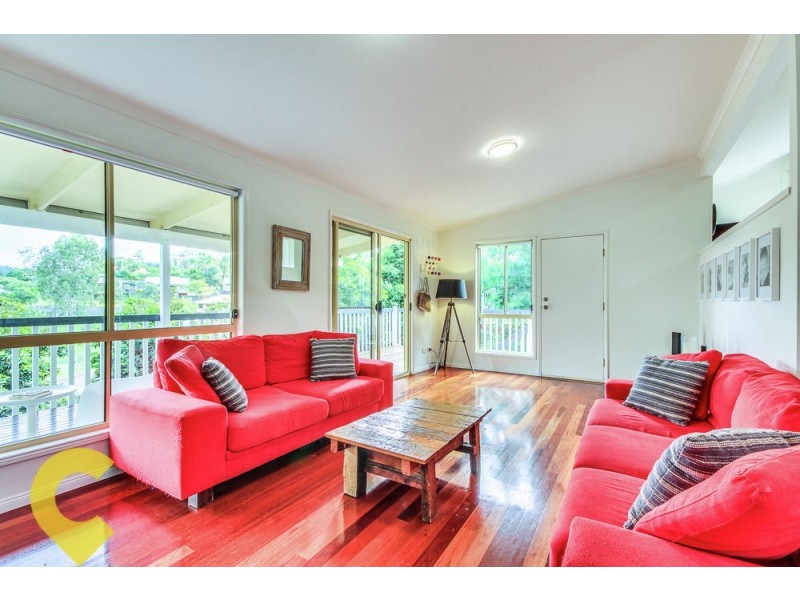 7 Donegal Place, The Gap QLD 4061