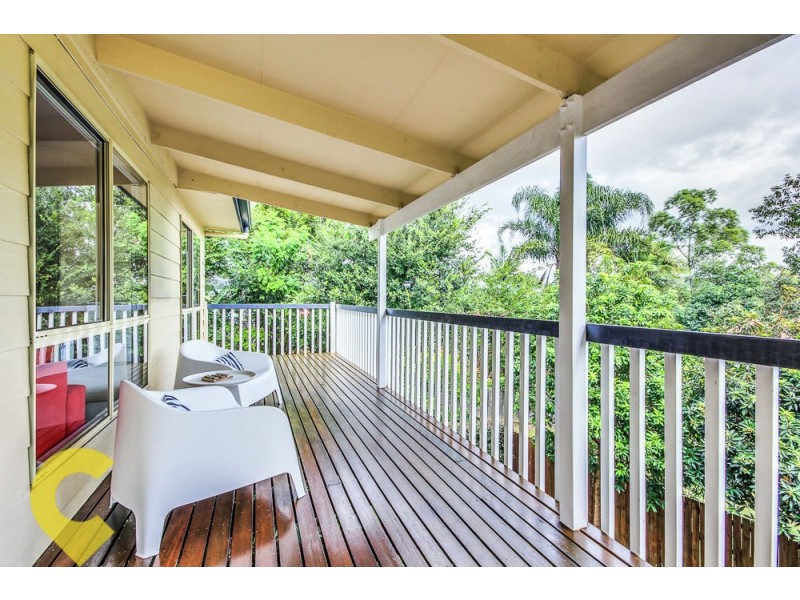 7 Donegal Place, The Gap QLD 4061