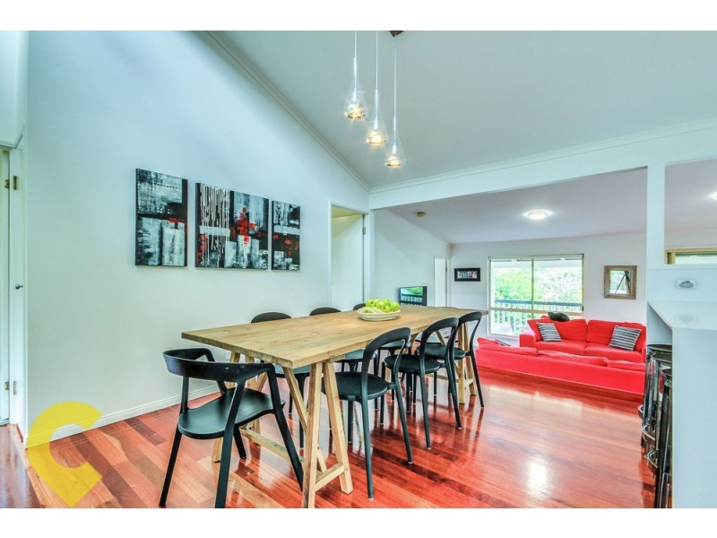 7 Donegal Place, The Gap QLD 4061