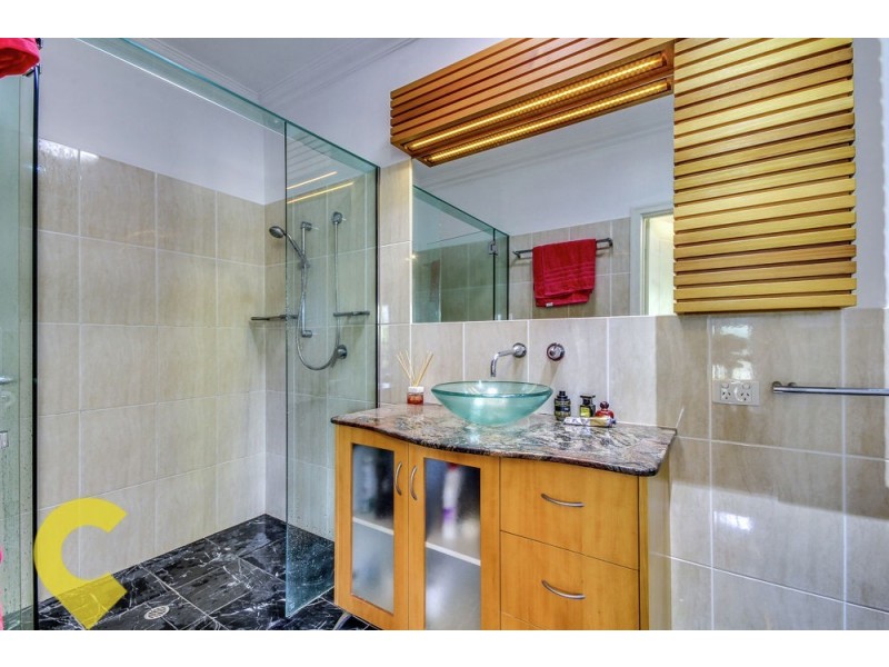 18 Chelford Street, Alderley QLD 4051