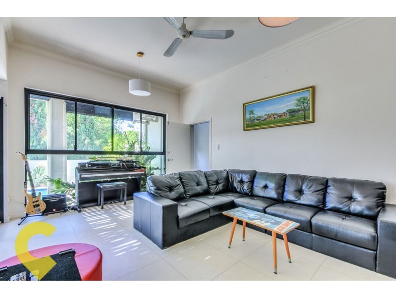 18 Chelford Street, Alderley QLD 4051