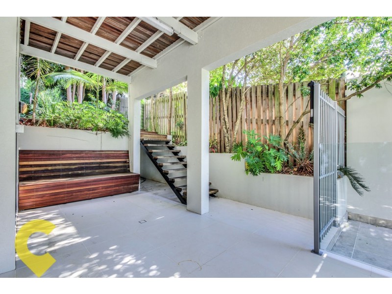 18 Chelford Street, Alderley QLD 4051