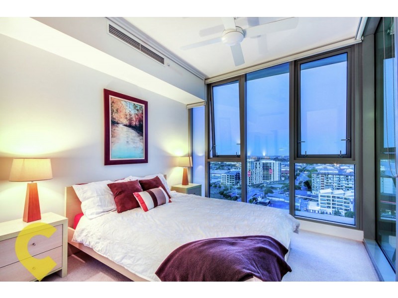 21706/8 Harbour Road, Hamilton QLD 4007